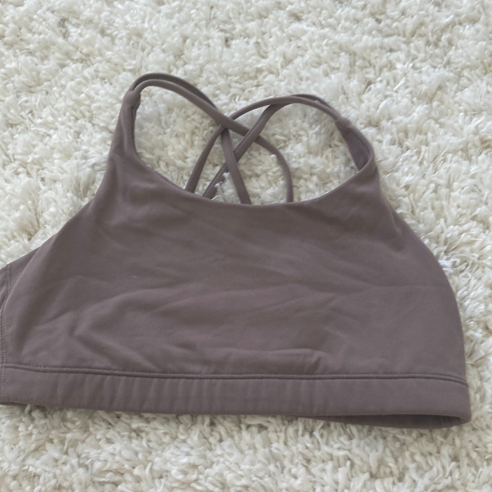 COPY - Athlete girl up. Eat bra dusk violate